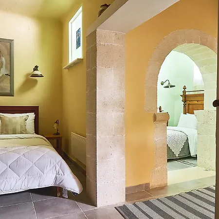 Philyra Villa *